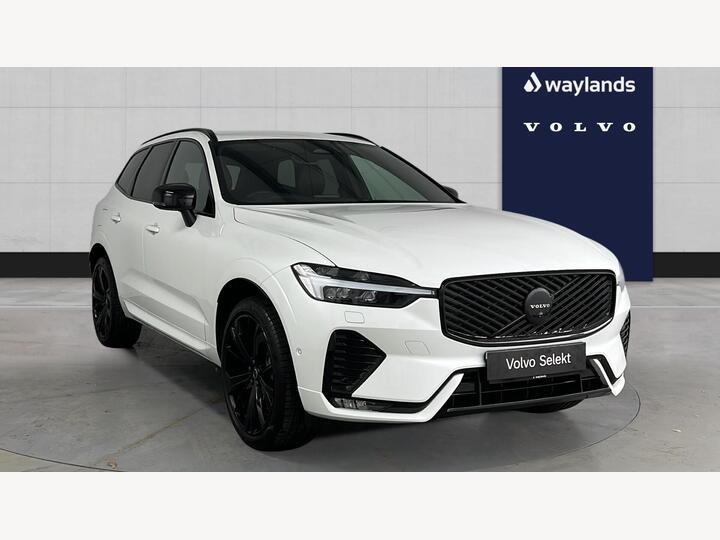 Volvo XC60 2.0 B5 MHEV Plus Black Edition Auto AWD Euro 6 (s/s) 5dr