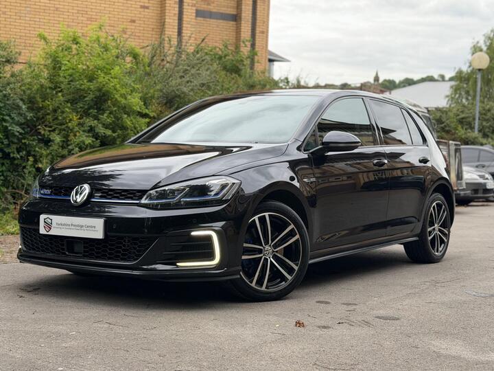Volkswagen Golf 1.4 TSI 8.7kWh GTE DSG Euro 6 (s/s) 5dr