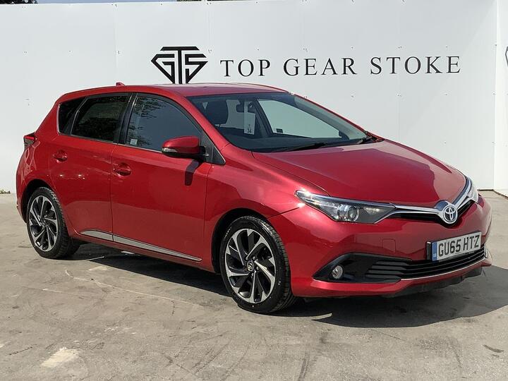 Toyota Auris 1.8 VVT-h Design CVT Euro 6 (s/s) 5dr