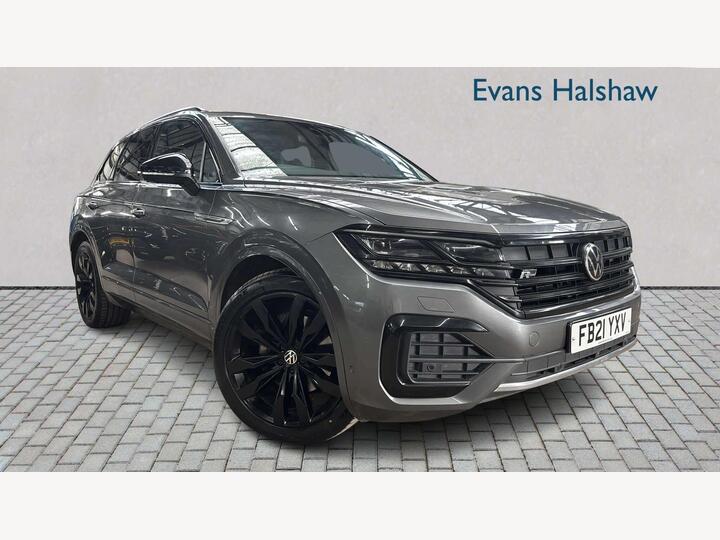 Volkswagen TOUAREG DIESEL ESTATE 3.0 TDI V6 Black Edition Tiptronic 4Motion Euro 6 (s/s) 5dr