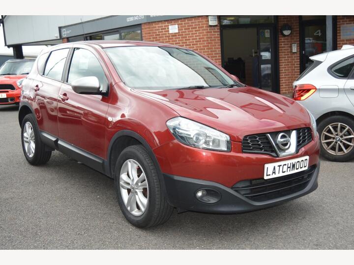 Nissan QASHQAI 1.6 Acenta 2WD Euro 5 (s/s) 5dr