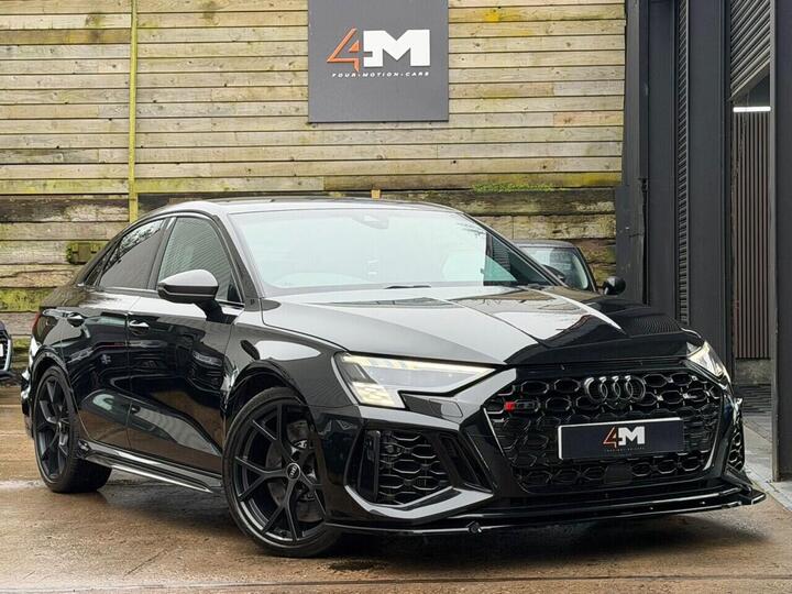 Audi RS3 2.5 TFSI Carbon Black S Tronic Quattro Euro 6 (s/s) 4dr