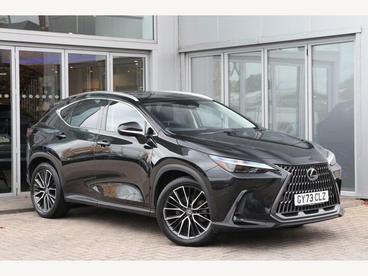 Lexus NX 2.5 450h+ 18.1kWh Takumi E-CVT 4WD Euro 6 (s/s) 5dr