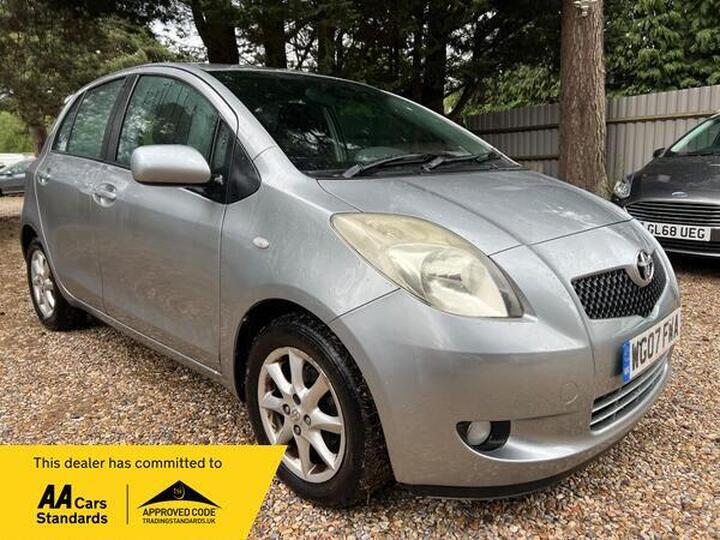 Toyota Yaris 1.4 D-4D SR 5dr