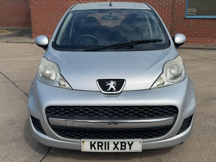 Peugeot 107 1.0 12V Urban Euro 5 5dr