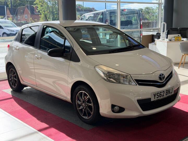 Toyota YARIS 1.0 VVT-i Edition Euro 5 5dr