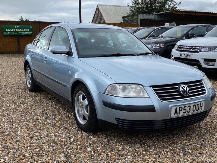 Volkswagen Passat 2.0 S 4dr