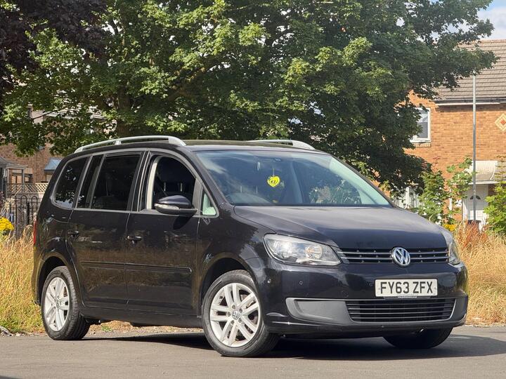 Volkswagen Touran 1.6 TDI BlueMotion Tech SE DSG Euro 5 (s/s) 5dr