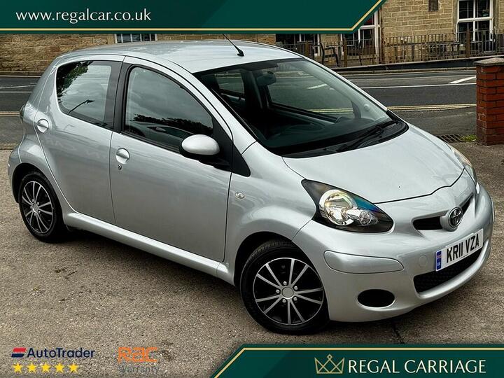 Toyota AYGO 1.0 VVT-i Ice Euro 5 5dr