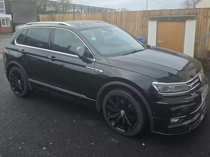 Volkswagen Tiguan 2.0 TSI R-Line Tech DSG 4Motion Euro 6 (s/s) 5dr