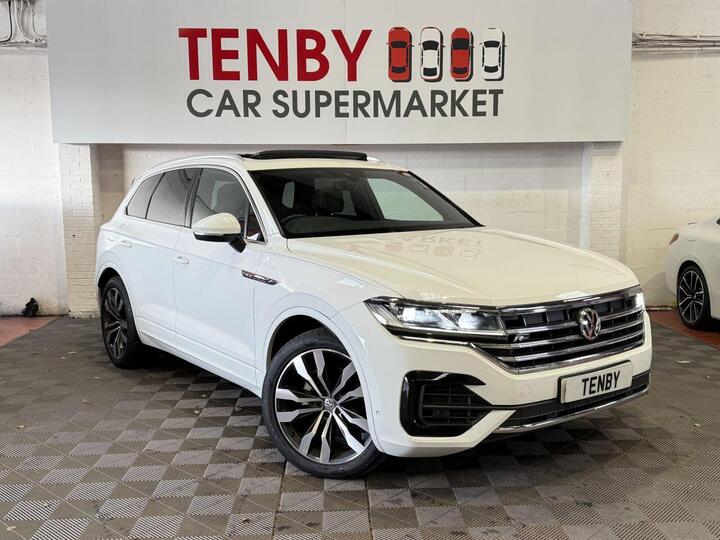 Volkswagen TOUAREG 3.0 TDI V6 R-Line Tech Tiptronic 4Motion Euro 6 (s/s) 5dr