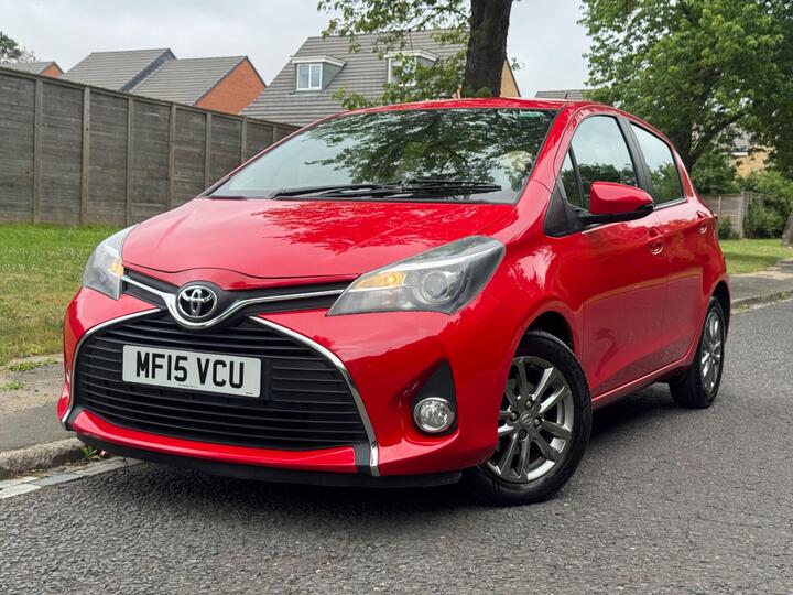 Toyota Yaris 1.0 VVT-i Icon Euro 6 5dr