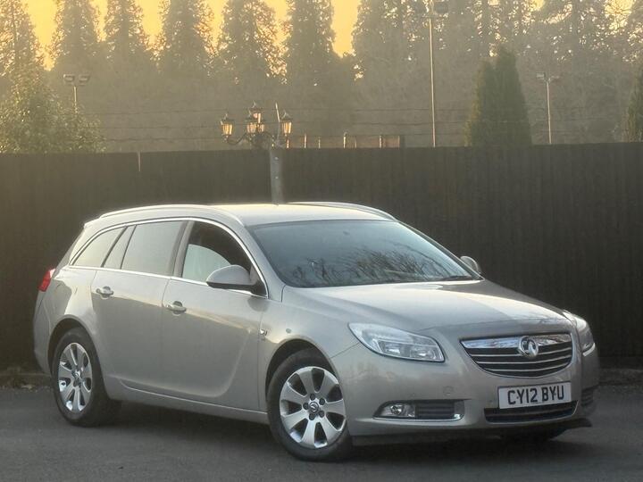 Vauxhall Insignia 2.0 CDTi EcoFLEX SRi Sports Tourer Euro 5 (s/s) 5dr