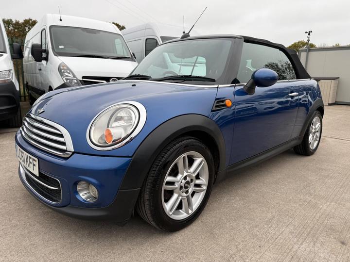 MINI CONVERTIBLE 1.6 Cooper D Euro 5 (s/s) 2dr