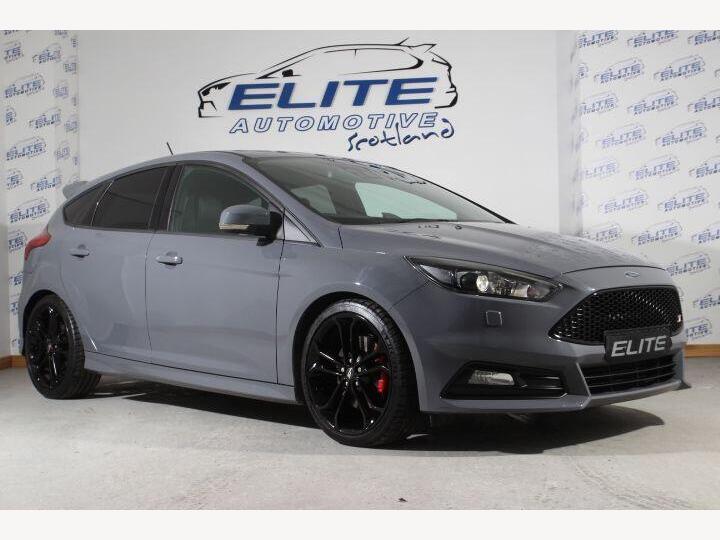 Ford FOCUS 2.0T EcoBoost ST-3 Euro 6 (s/s) 5dr