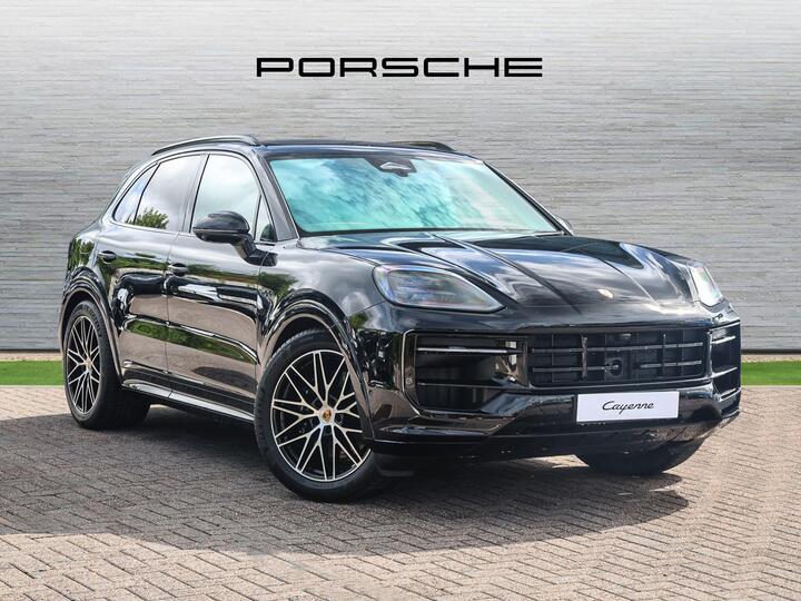 Porsche Cayenne 3.0 V6 E-Hybrid 25.9kWh Black Edition TiptronicS 4WD Euro 6 (s/s) 5dr