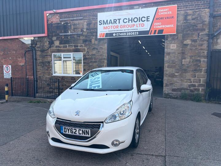 Peugeot 208 1.6 E-HDi Allure Euro 5 (s/s) 5dr