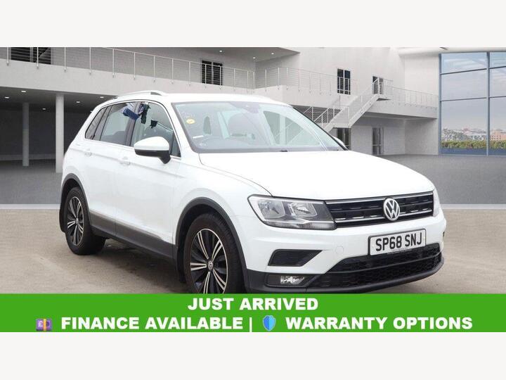 Volkswagen TIGUAN 1.4 TSI SE Navigation Euro 6 (s/s) 5dr Volkswagen TIGUAN 1.4 TSI SE Navigation Euro 6 (s/s) 5dr