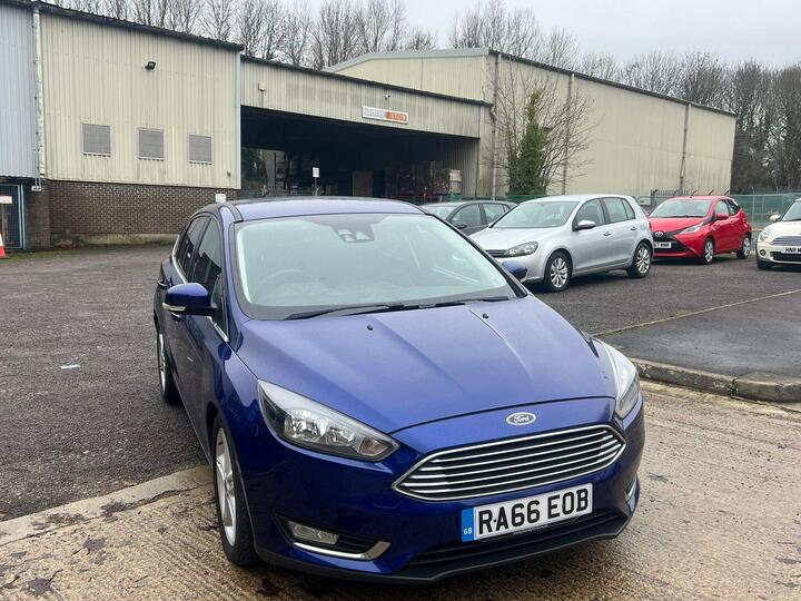 Ford Focus 1.0T EcoBoost Titanium Euro 6 (s/s) 5dr