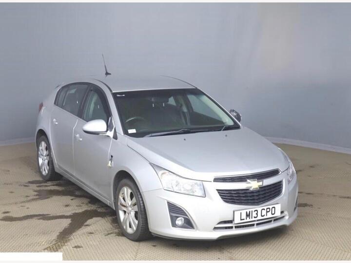Chevrolet Cruze 1.8 LTZ Auto Euro 5 5dr (Nav)