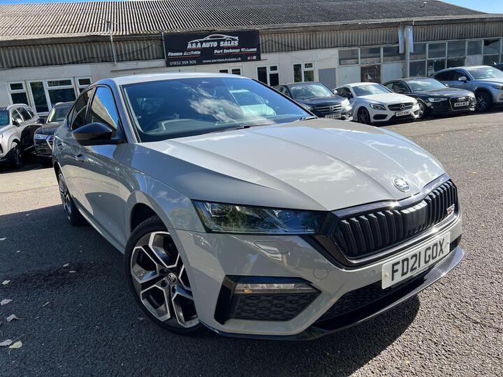 Skoda Octavia 1.4 TSI IV 13kWh VRS DSG Euro 6 (s/s) 5dr