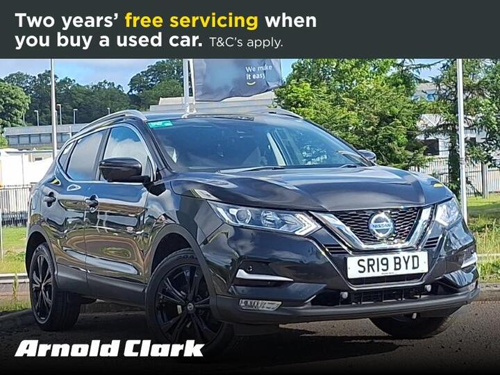 Nissan Qashqai 1.3 DIG-T N-Connecta Euro 6 (s/s) 5dr
