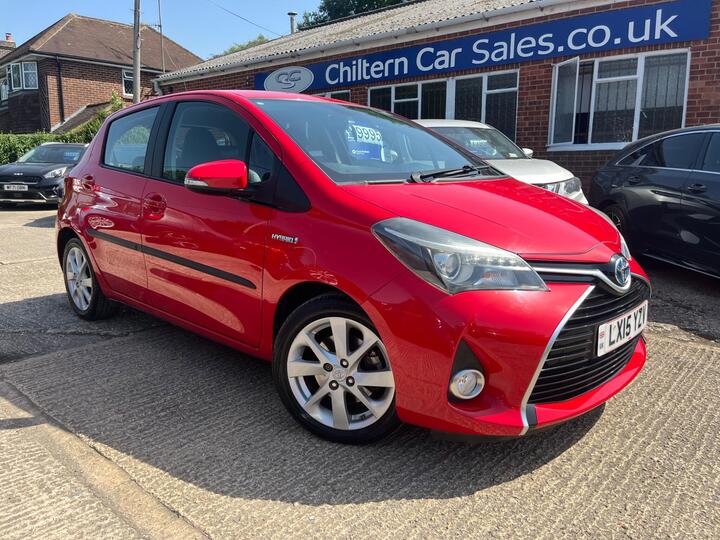 Toyota Yaris 1.5 VVT-h Excel E-CVT Euro 6 5dr (15in Alloy)