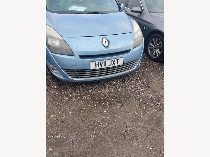 Renault Grand Scenic 1.5 DCi Dynamique TomTom Euro 5 5dr