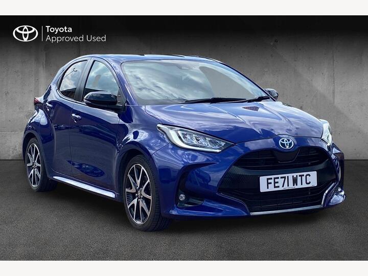Toyota Yaris 1.5 VVT-h Dynamic E-CVT Euro 6 (s/s) 5dr