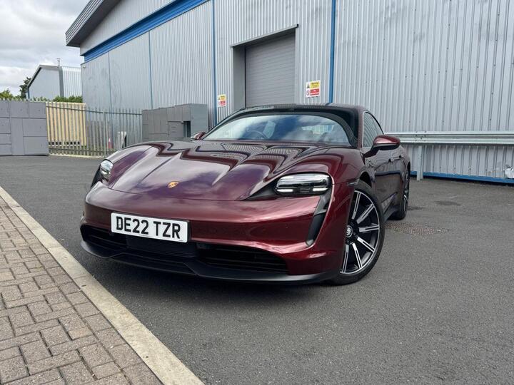 Porsche TAYCAN Performance Plus 93.4kWh 4S Auto 4WD 4dr (11kW Charger)