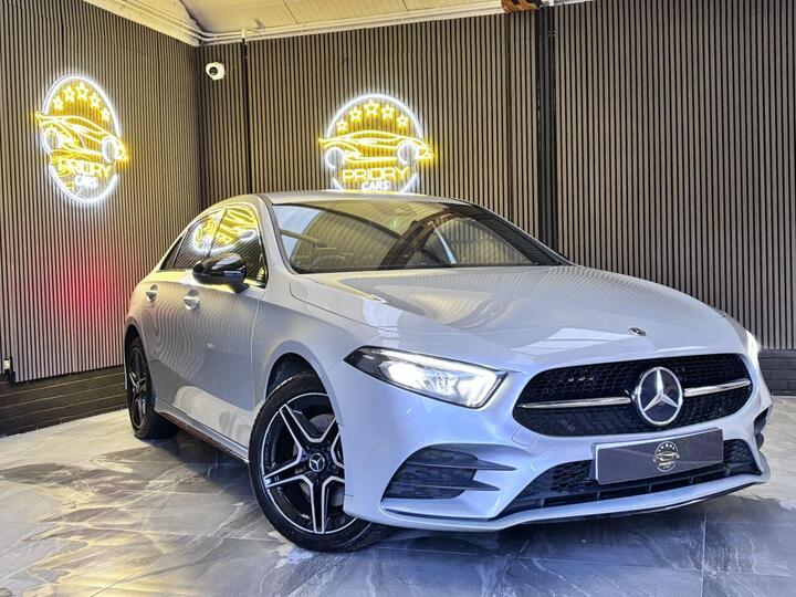 Mercedes-Benz A-CLASS 1.3 A250e 15.6kWh AMG Line Edition 8G-DCT Euro 6 (s/s) 4dr