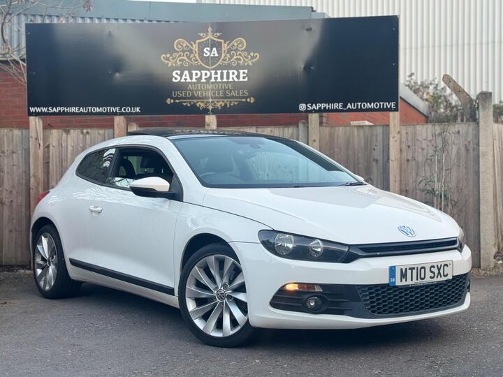 Volkswagen Scirocco 2.0 TSI GT DSG Euro 5 3dr