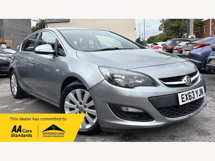 Vauxhall Astra 1.7 CDTi EcoFLEX Tech Line Euro 5 (s/s) 5dr