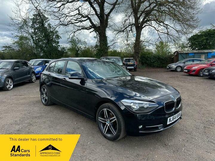 BMW 1 SERIES 2.0 118d Sport Euro 5 (s/s) 5dr