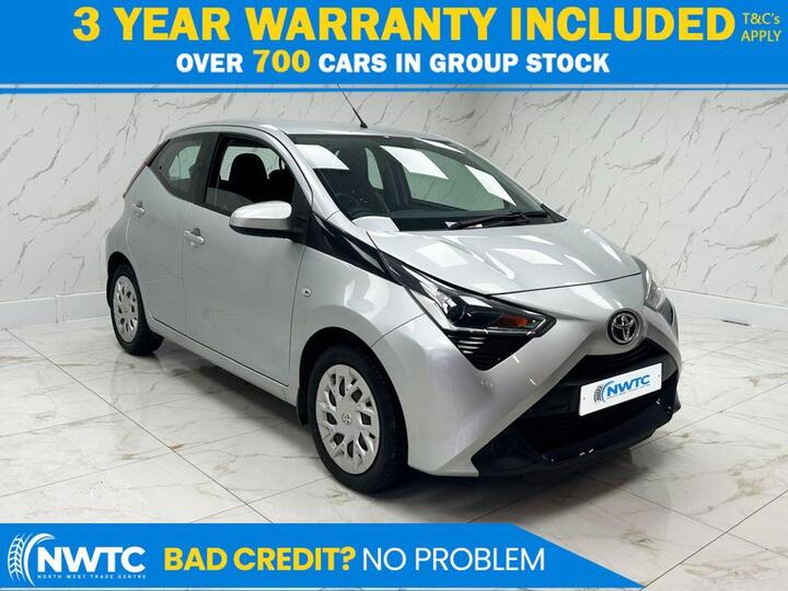 Toyota AYGO 1.0 VVT-i X-play Euro 6 5dr