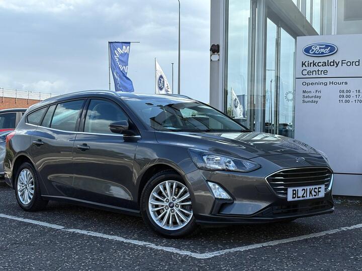 Ford FOCUS 1.0T EcoBoost Titanium Auto Euro 6 (s/s) 5dr