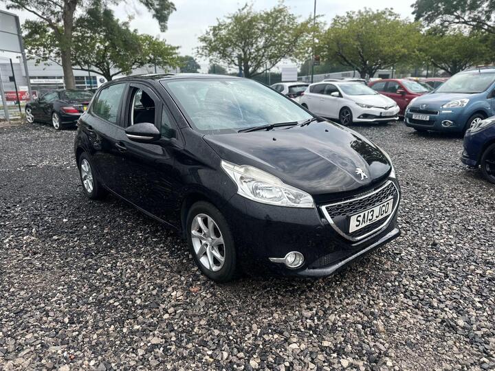 Peugeot 208 1.2 VTi Active Euro 5 5dr