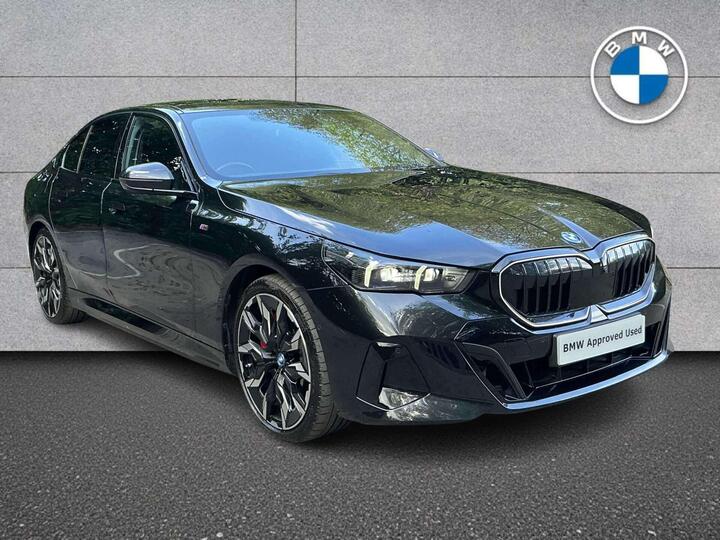 BMW 5 Series 3.0 550e 22.1kWh M Sport Pro Steptronic XDrive Euro 6 (s/s) 4dr