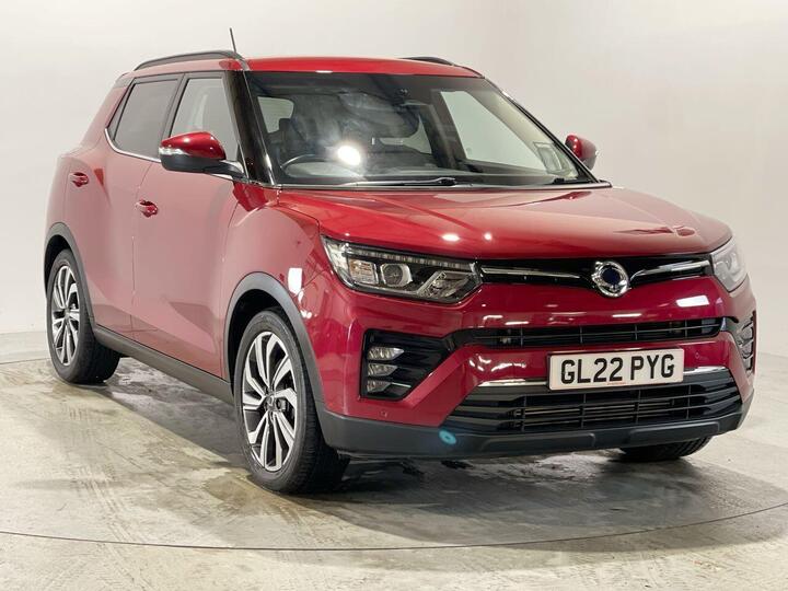 SsangYong TIVOLI 1.5P Ultimate Nav Auto Euro 6 (s/s) 5dr SsangYong TIVOLI 1.5P Ultimate Nav Auto Euro 6 (s/s) 5dr