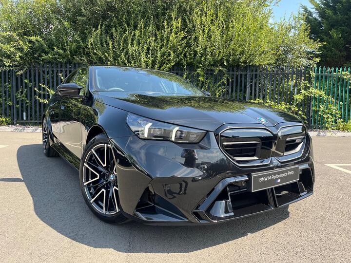 BMW M5 4.4 22.1kWh Steptronic XDrive Euro 6 (s/s) 4dr