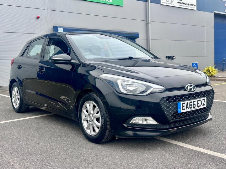 Hyundai I20 1.2 Blue Drive SE Euro 6 (s/s) 5dr Hyundai I20 1.2 Blue Drive SE Euro 6 (s/s) 5dr