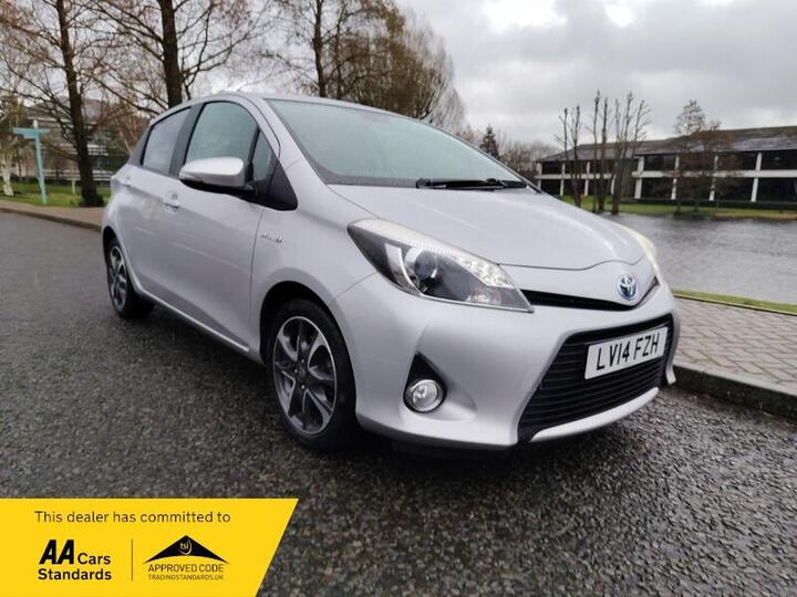 Toyota Yaris 1.5 VVT-h Trend CVT Euro 5 5dr