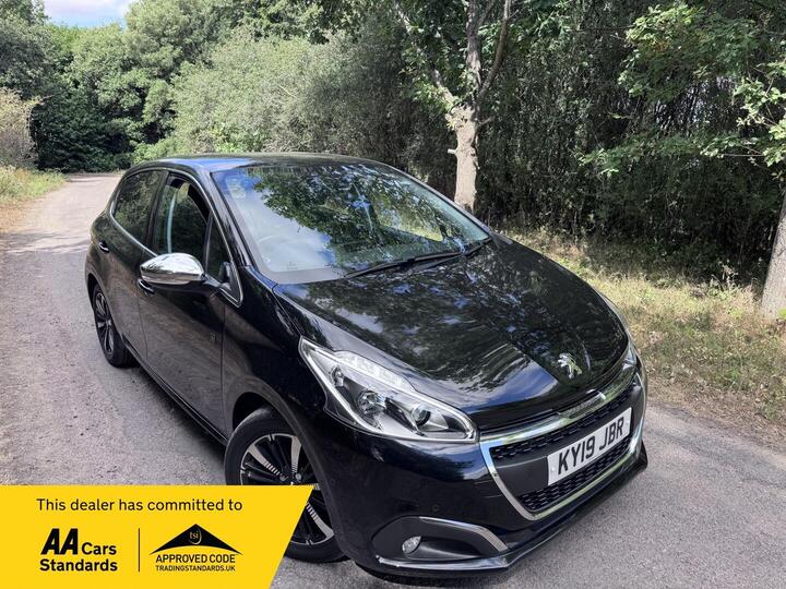 Peugeot 208 1.2 PureTech Tech Edition Euro 6 (s/s) 5dr