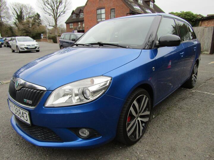Skoda Fabia 1.4 TSi VRS DSG AUTO 5DR ESTATE LHD