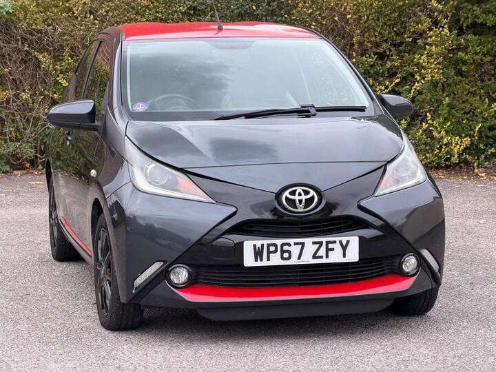 Toyota AYGO 1.0 VVT-i X-press Euro 6 5dr Toyota AYGO 1.0 VVT-i X-press Euro 6 5dr