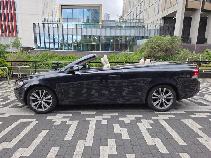 Volvo C70 2.0D SE Powershift 2dr