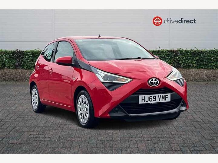 Toyota AYGO 1.0 VVT-i X-play Euro 6 5dr