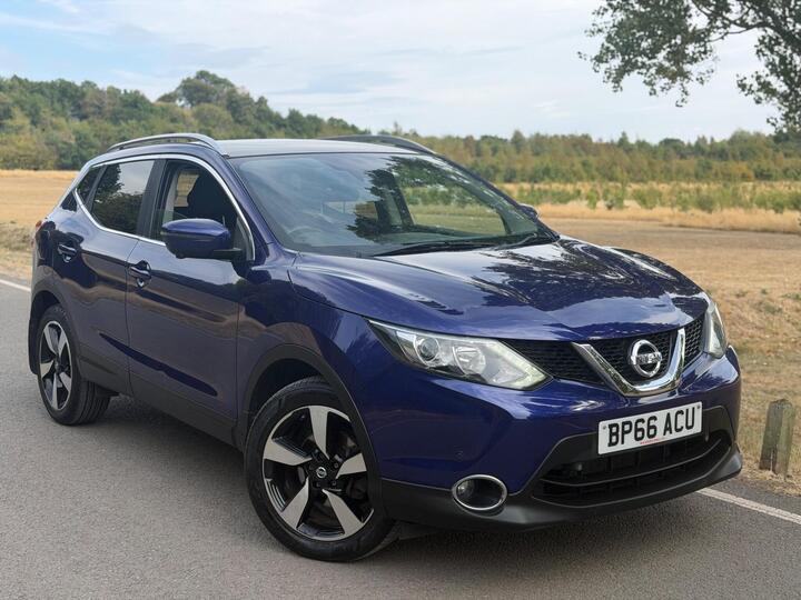 Nissan Qashqai 1.2 DIG-T N-Connecta 2WD Euro 6 (s/s) 5dr