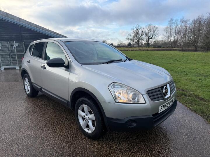 Nissan Qashqai 1.5 DCi Visia 2WD 5dr