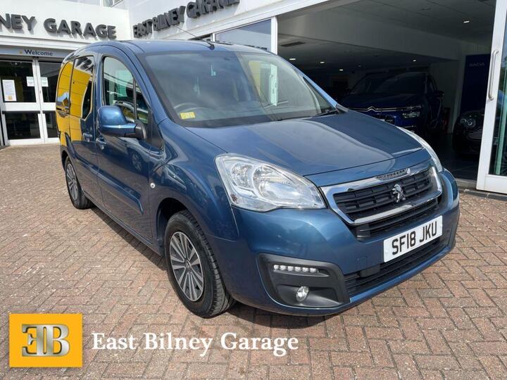 Peugeot PARTNER TEPEE 1.6 BlueHDi Allure Euro 6 (s/s) 5dr Peugeot PARTNER TEPEE 1.6 BlueHDi Allure Euro 6 (s/s) 5dr